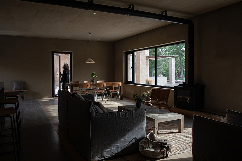 Das Lab Builds The Lost Villa Boutique Hotel On The Yellow - 