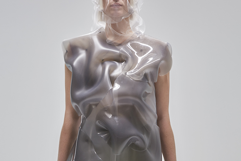 ying-gao-robotic-clothing-reacting-chromatic-spectrum-fashion-design-09-20-2019-designboom