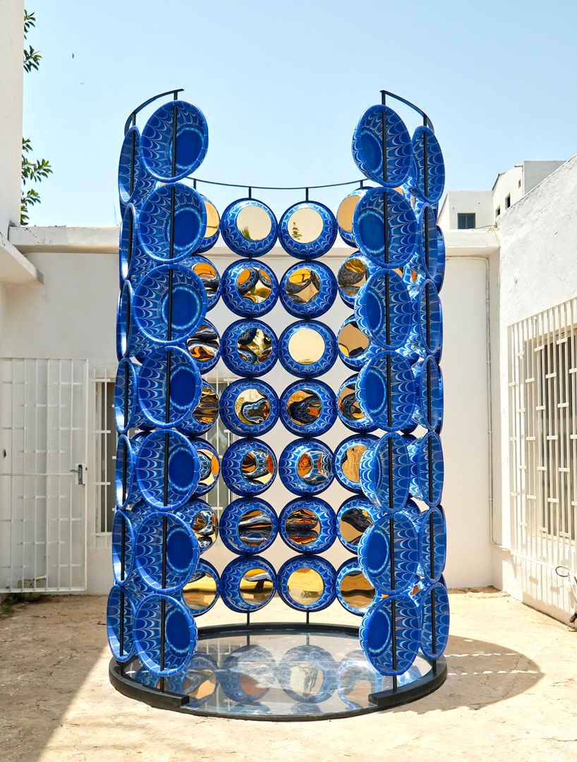 El tótem radiante de la cuenca de agua de Salu Iwadi insta a la conservación de los recursos naturales de África