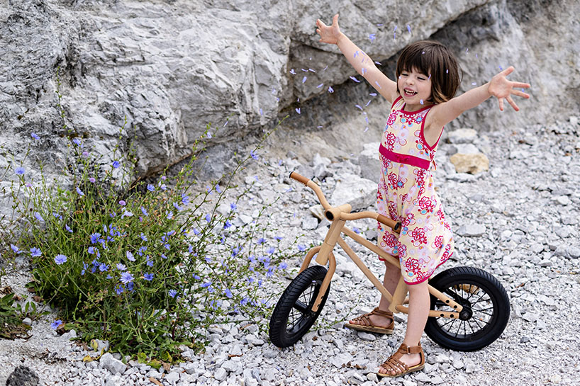 Girls wooden balance online bike