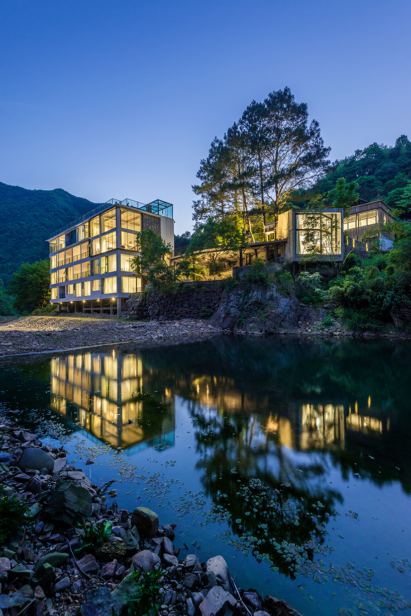 JAXDA designs boutique hotel in remote bamboo forest in china