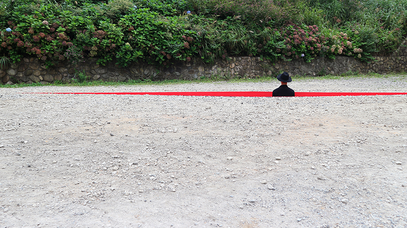 hajime-yoshida-architecture-yoshihiro-mikami-i-was-born-land-art-rokkosan-japan-10-28-2019-designboom