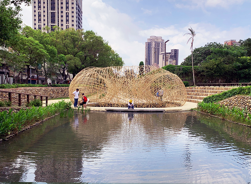 the TOROO pavilion by CUHK explores the limits of bamboo in taiwan