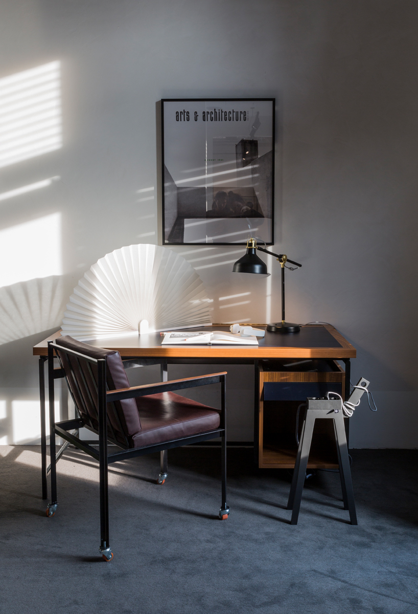 njustudio-pleated-popup-screen-friendly-border-coburg-germany-12-09-2019-designboom