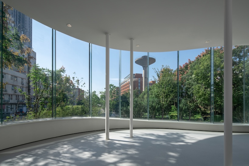 heimat architects shapes curved, elevated structure for USTC learning center in china