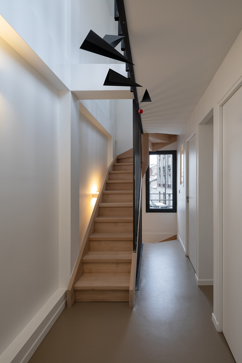 tectone crafts a monolithic concrete volume for a residential renovation in france