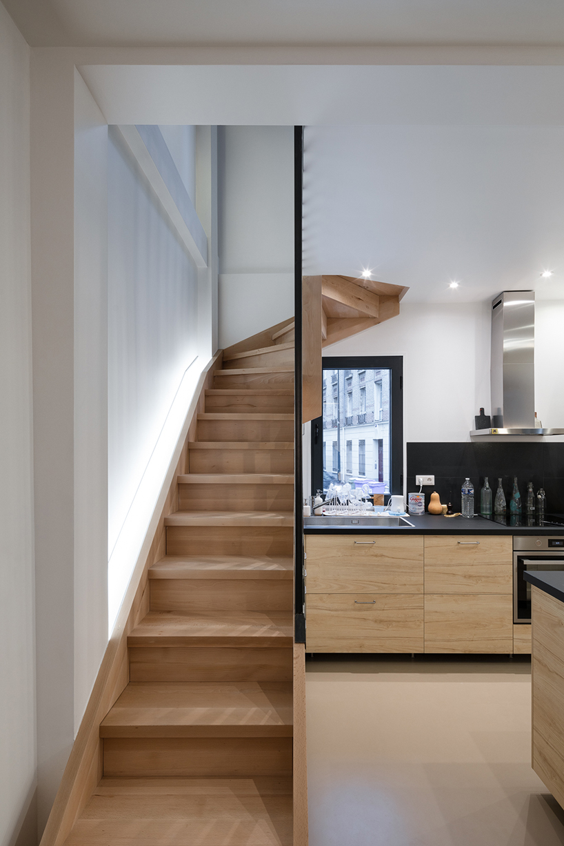 tectone crafts a monolithic concrete volume for a residential renovation in france