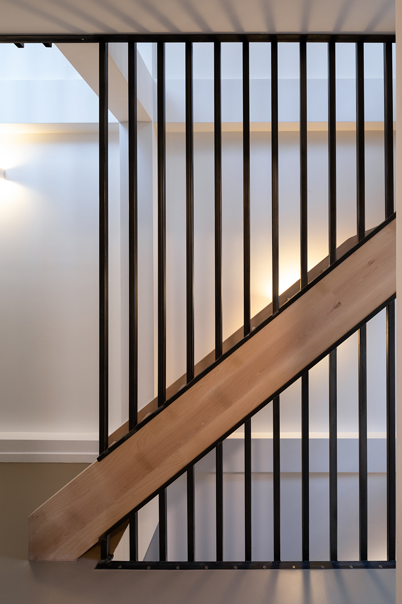 tectone crafts a monolithic concrete volume for a residential renovation in france