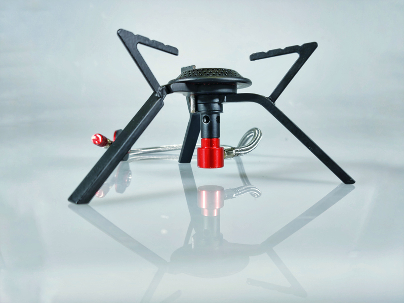 katipo is a foldable outdoor stove that fits in the palm of your hand designboom