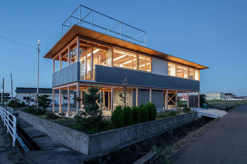 open ground floor breathes life into raised house in japan