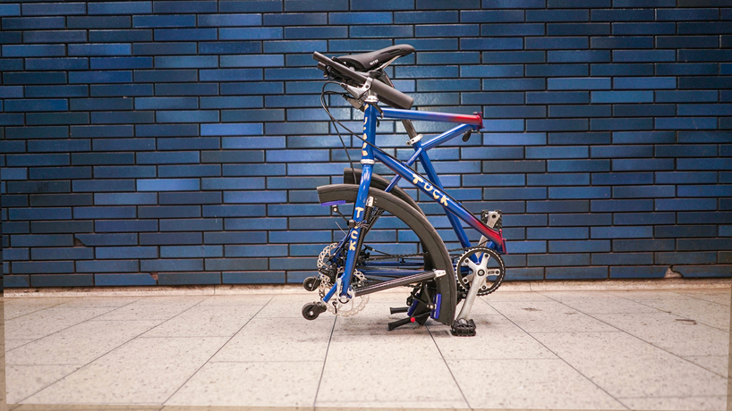 the tuck bike features foldable wheels and collapses to the size of a weekend bag designboom 
