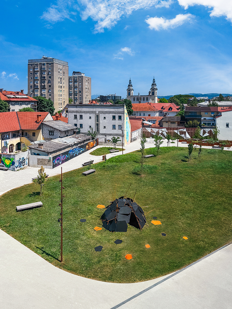 cheng tsung feng plans dragon nest installation out of wood and metal in ljubljana