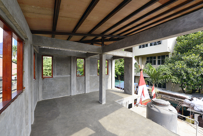 R/UDO improves the drainage infrastructure of an unplanned settlement in jakarta designboom