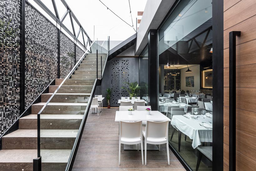 viroc panels and microcement complete VIMARVI's restaurant design in spain