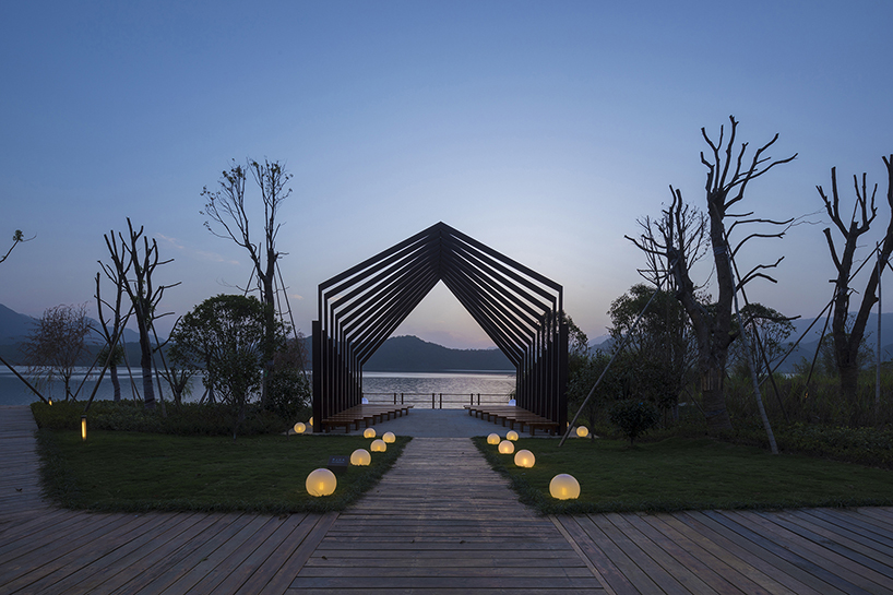 conrad hangzhou tonglu is a hillside resort overlooking tianxi lake in ...