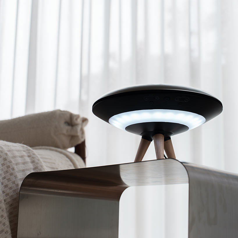 UFaudiO speaker uses ferrofluid to transform music into hypnotic visual performance