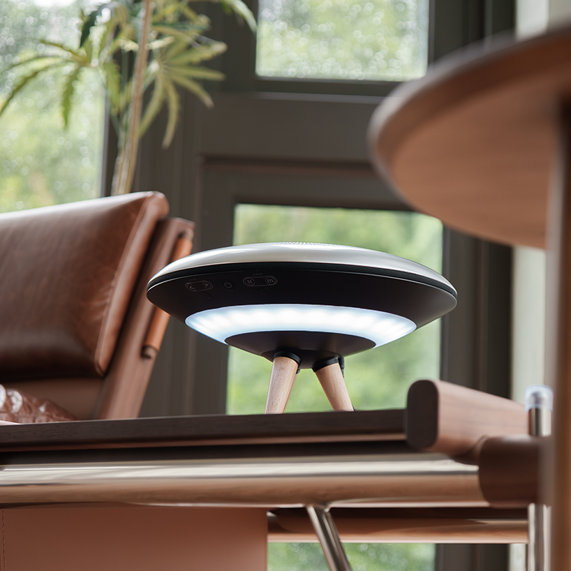 UFaudiO speaker uses ferrofluid to transform music into hypnotic visual performance