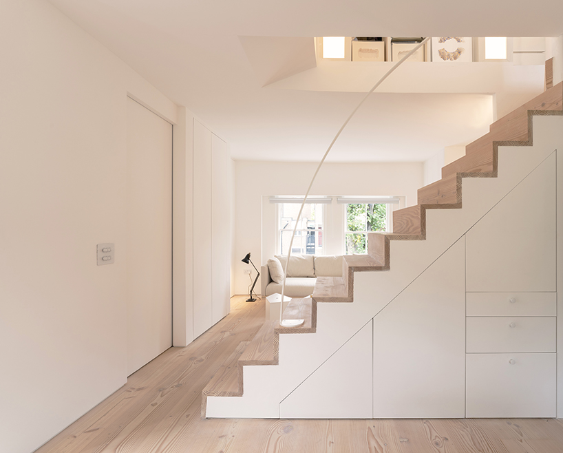 DHaus rediseña un microapartamento de estilo parisino en el centro de Londres