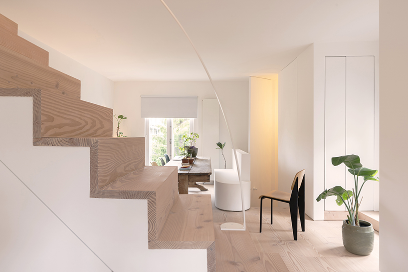 DHaus rediseña un microapartamento de estilo parisino en el centro de Londres