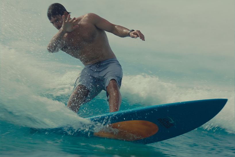 this surfboard doubles as a 10-liter beer tap with a built-in pressure chamber - 5
