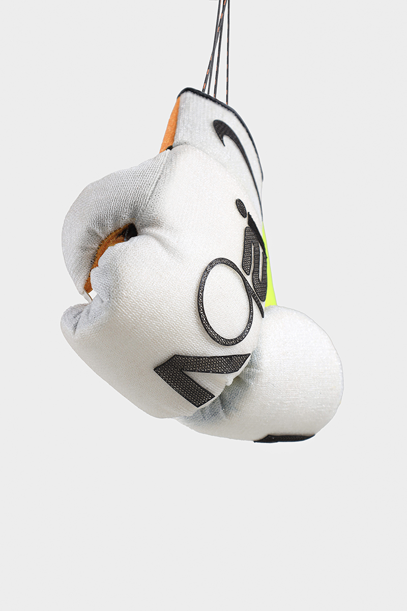 haneul kim disassembles NIKE's ISPA shoes turning them into colorful boxing gear