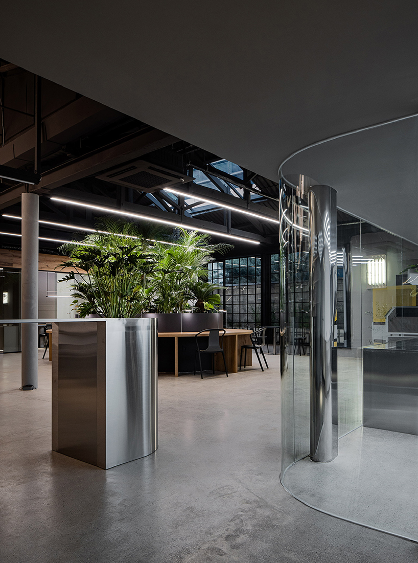 studio mute turns an old box factory into a flexible workplace in seoul designboom