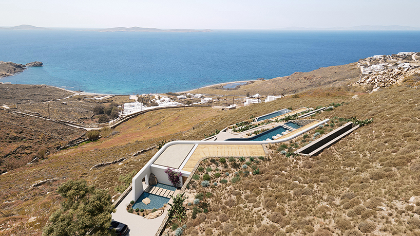 chorografoi architects designs a summer house that embraces the landscape of mykonos island 1