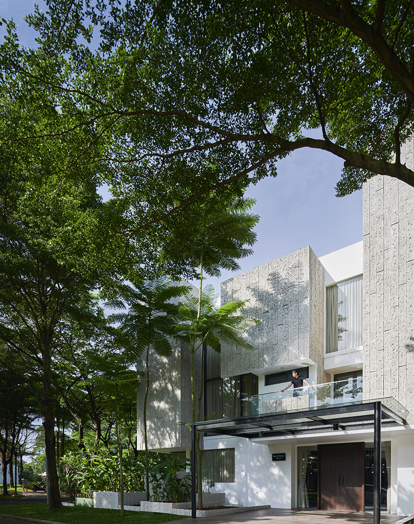 radar completed passive lab house that demonstrate sustainability in contemporary tropical context 10