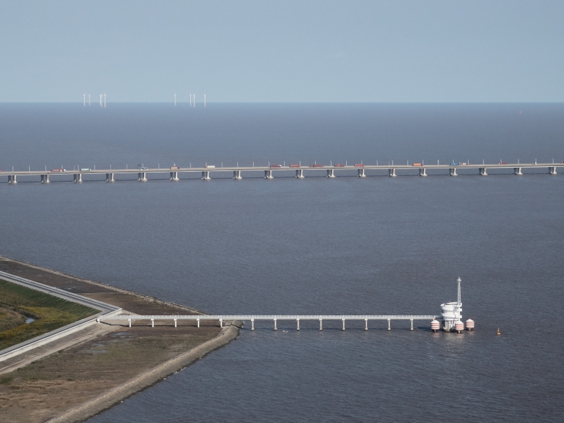 sea monitoring stations twist and swirl along shanghai's coastline