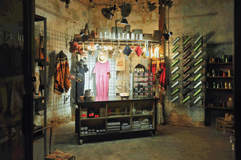 コレクション Suburbia suite;future antiques T.F.A. The Future Antiques | St. Louis MO