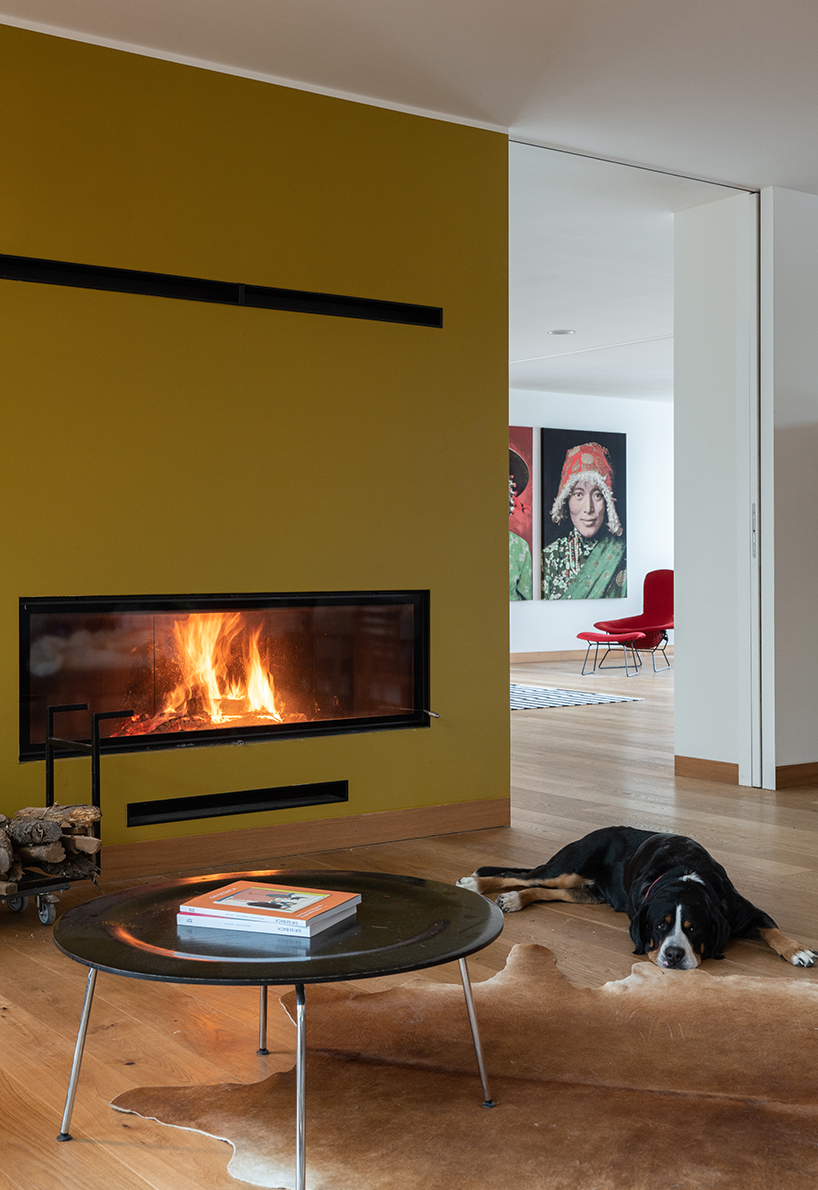 carlos zwick designs elevated lake house in potsdam germany 7