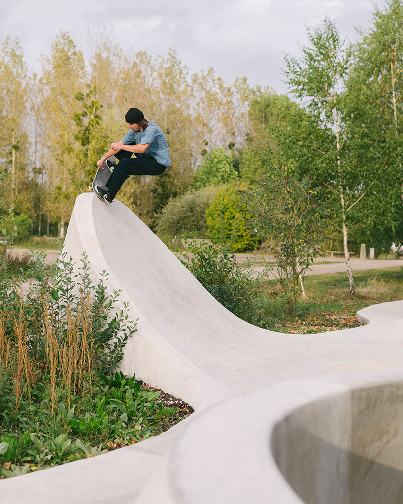 skatepark continua forms wavy concrete strips french industrial