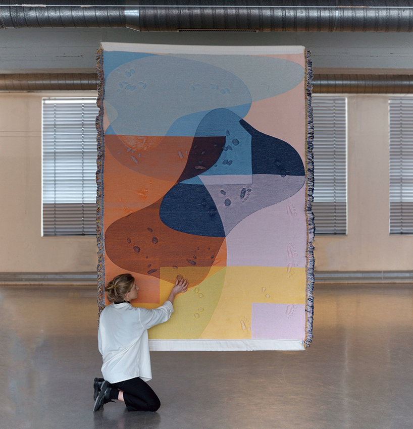 studio osangmin creates a carpet called thankspressure that combines acupressure and sports dance 1