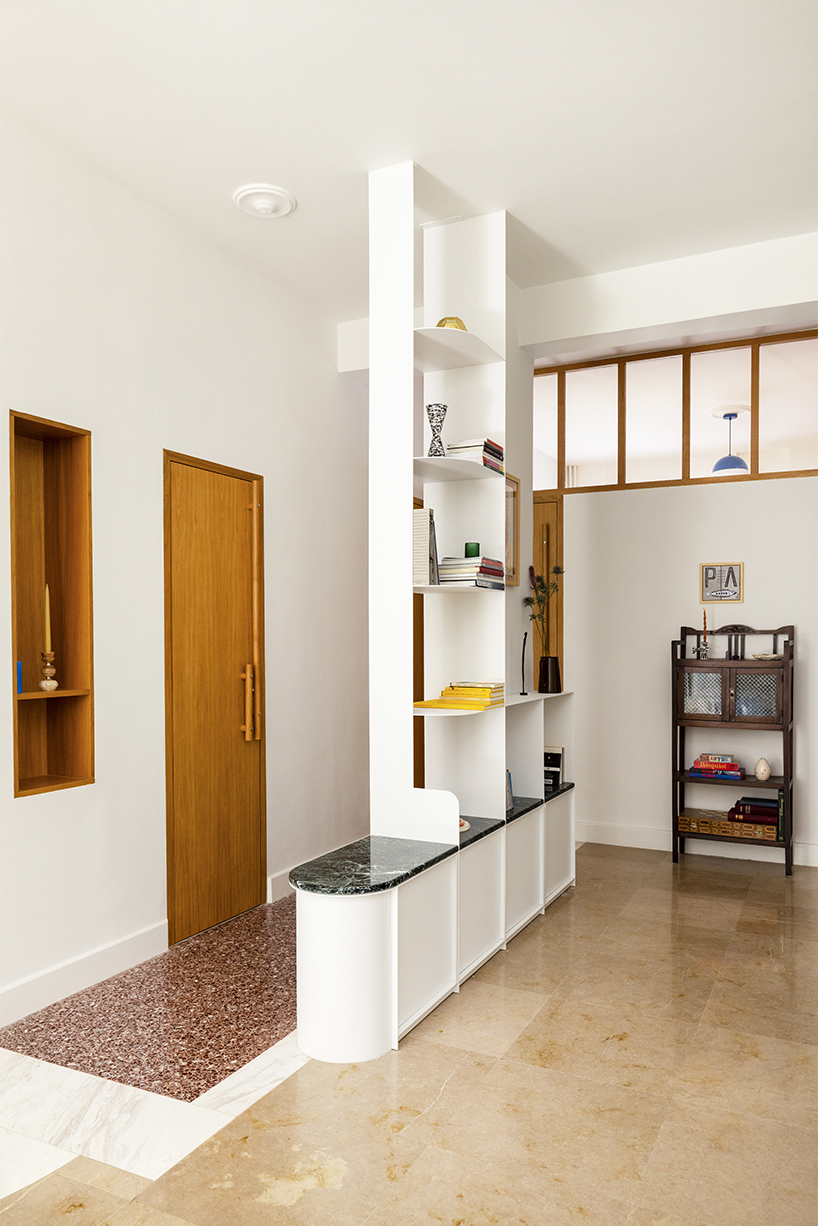 art curators apartment in lycabettus hill athens 5