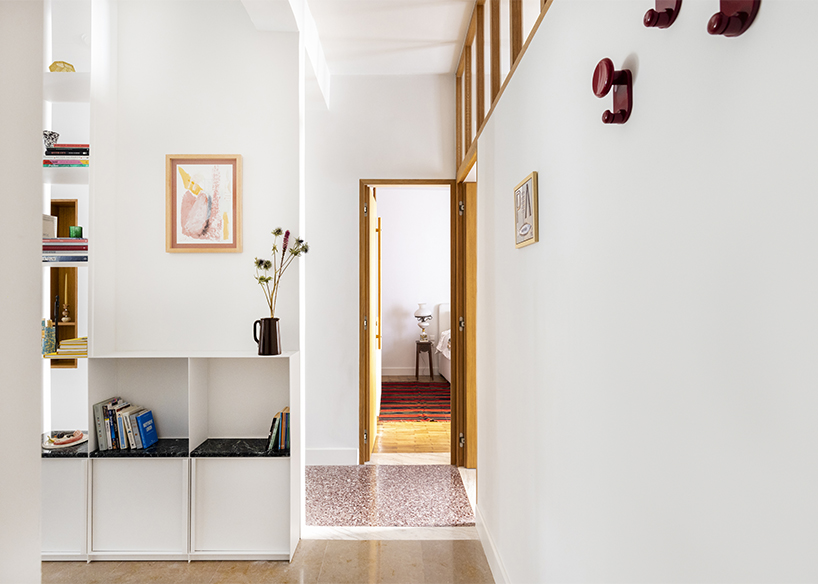 art curators apartment in lycabettus hill athens 7