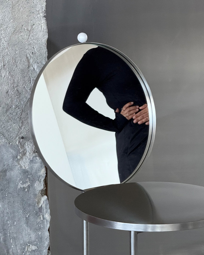the womans chair 6
