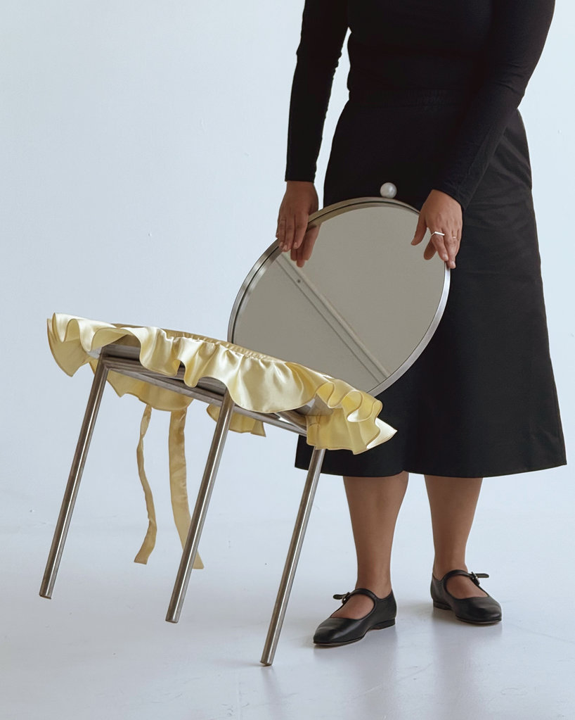 the womans chair 7