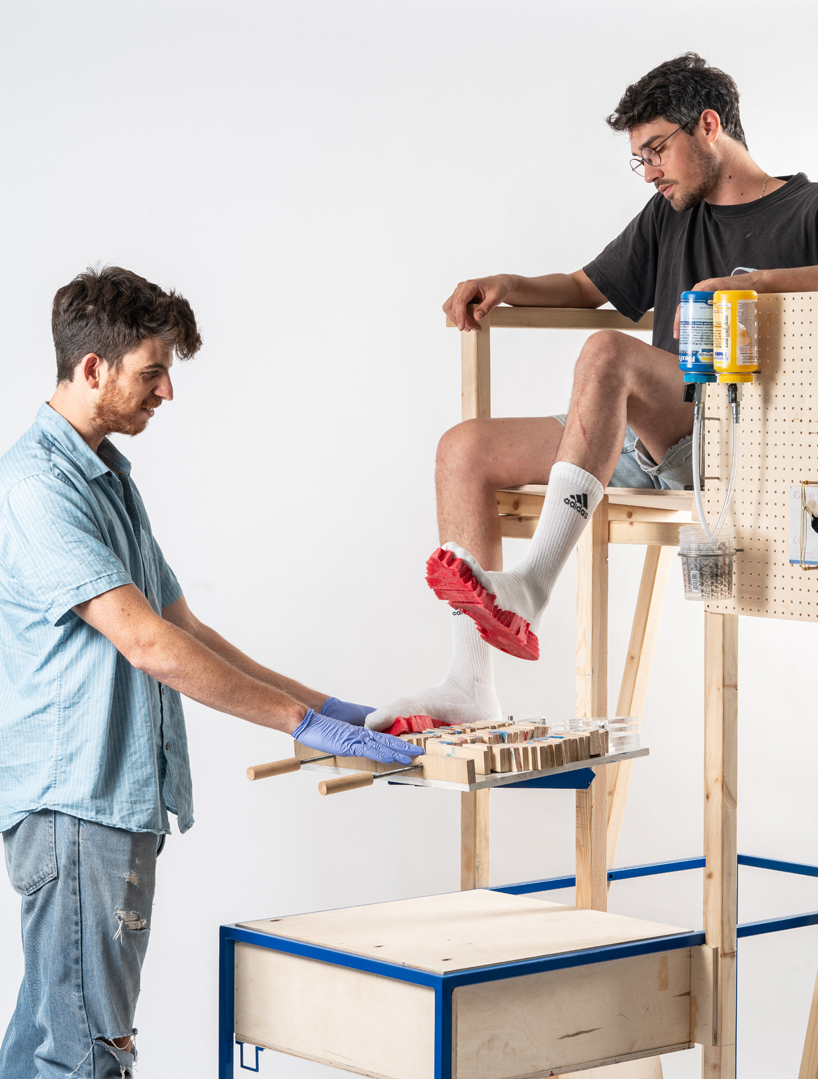 pixel shoe one man shoe factory 11