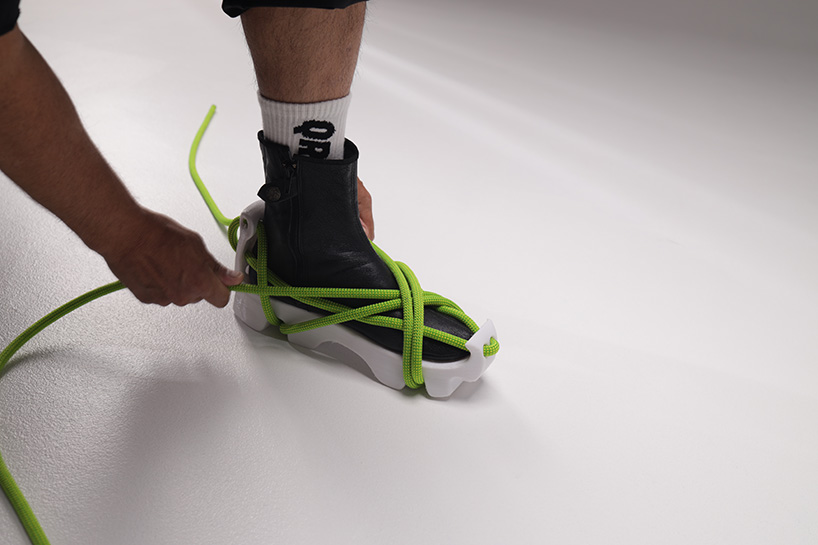 Las zapatillas de deporte impresas en 3D de Daniyar Uderbekov se adaptan a las suelas del usuario con cordones de cuerda de escalada de roca