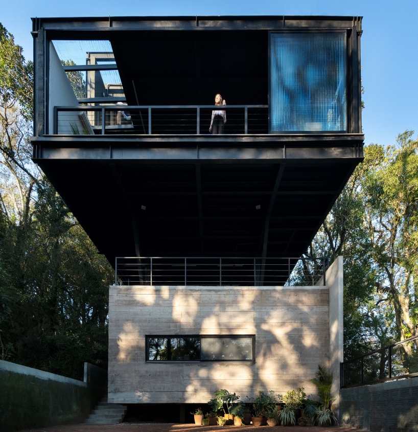 mirador house where everything is about looking at the guaiba lake 11