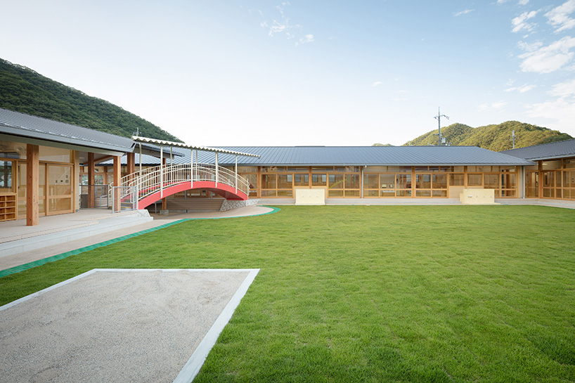 katsuhiro miyamoto associates completed a courtyard type nursery school set in a remote town in hyogo prefecture 4