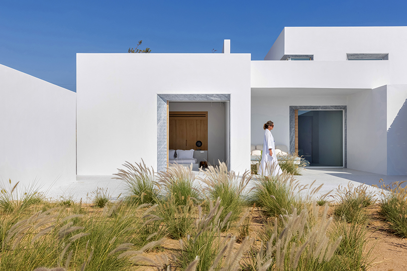 christina seilerns paros villa blends modernist aesthetics with crafted materials 9