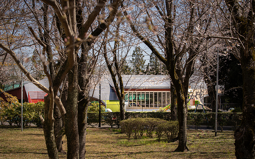 a hill kindergarten in japan 2