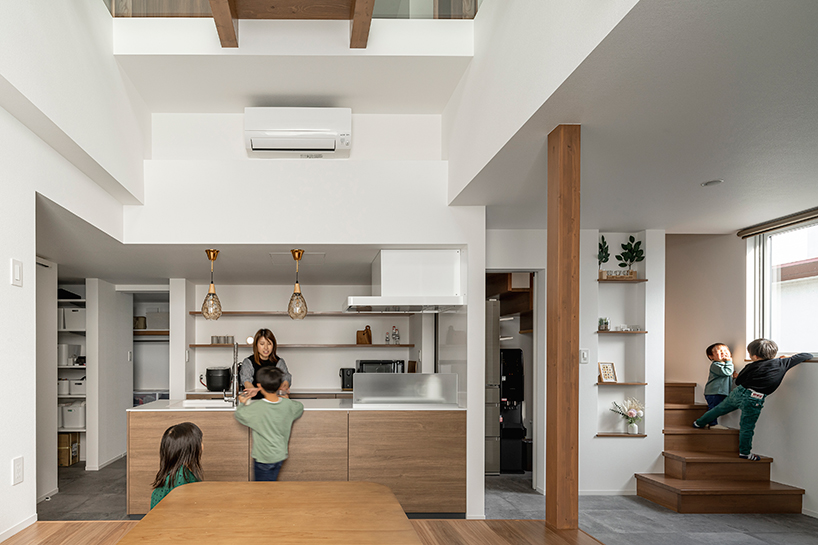 ryuji yamashita architects created a house where children can feel connected even when they are in private rooms 6