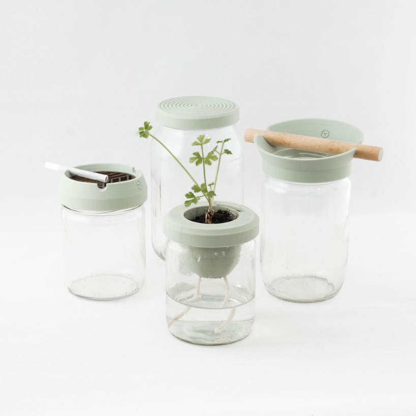 https://static.designboom.com/wp-content/dbsub/451236/2022-08-31/the-upcycled-jars-collection-4-630efca856130.jpg