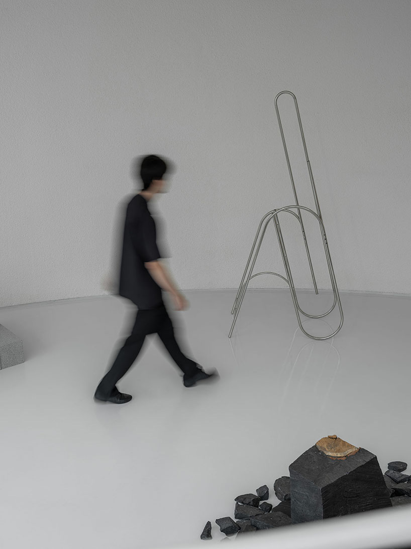 material, structure, and scent converge in so koizumi&rsquo;s south korean solo exhibition - 10