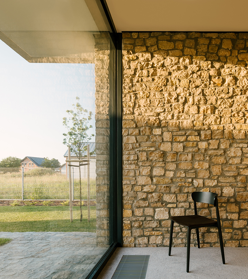 house in a meadow 12