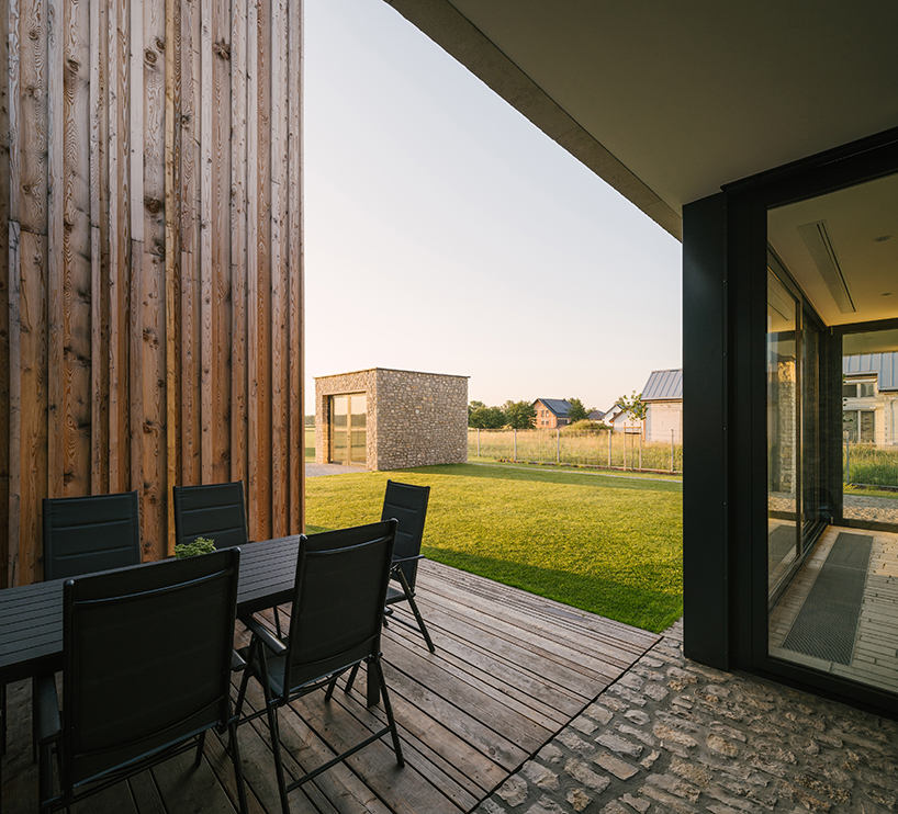 house in a meadow 9