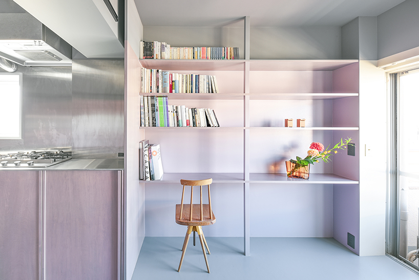 404 minimum apartment in tokyo uses movie set technique for optical expansion