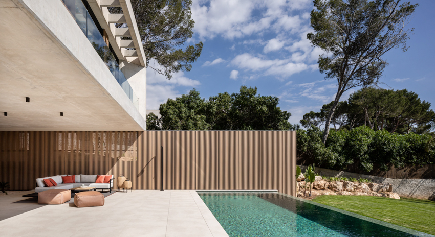 concrete 'envy house' exudes contemporary mediterranean sophistication in mallorca